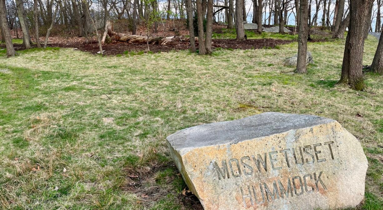 Moswetuset Hummock